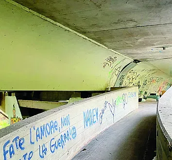 Sotto il ponte (Gaudenzi)