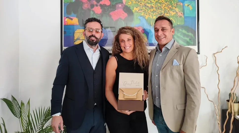 Da sinistra Juska Kudia, Giorgia Gulielmucci e Gisberto Guglielmucci Da sinistra Juska Kudia, Giorgia Gulielmucci e Gisberto Guglielmucci