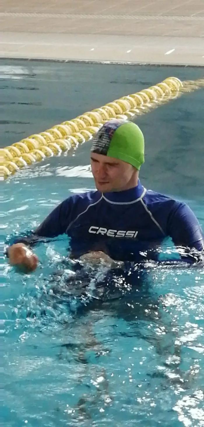 Livraga, Riccardo Beghi, affetto dalla sindrome di Brugada. faceva il cuoco alla locanda dei sapori di Borghetto. Se vuole andare in piscina a fare riabilitazione deve pagare