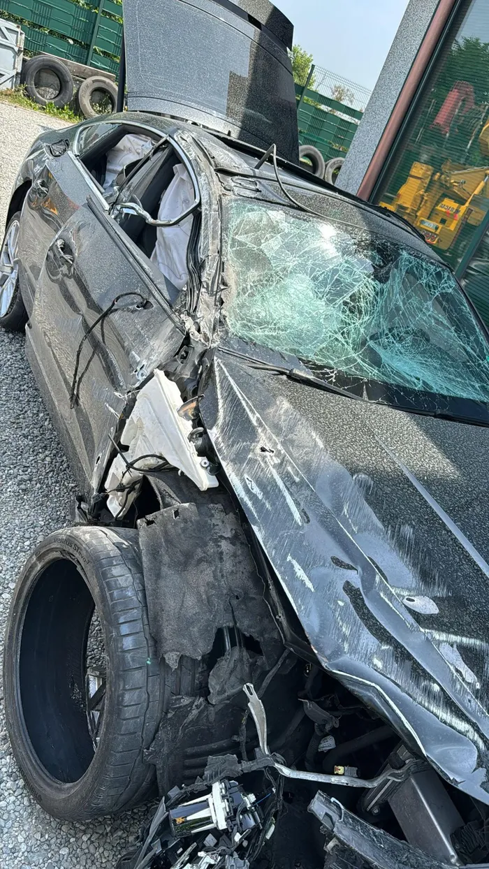 L’auto coinvolta nel secondo incidente, poco prima delle 16