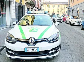 Polizia locale in città bassa