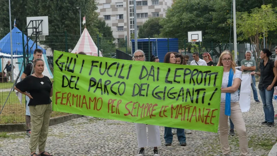 Una delle  proteste per il parco dei giganti (archivjo)