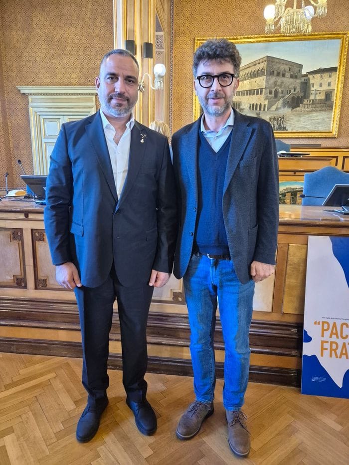 Andrea Ferrari e il sindaco di Betlemme Maher Nicola Canawati
