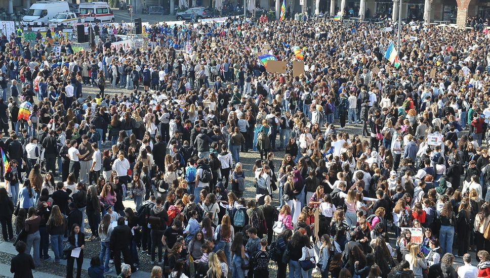 Lodi, 2025, manifestazione per la pace in Medioriente Lodi, 2025, manifestazione per la pace in Medioriente