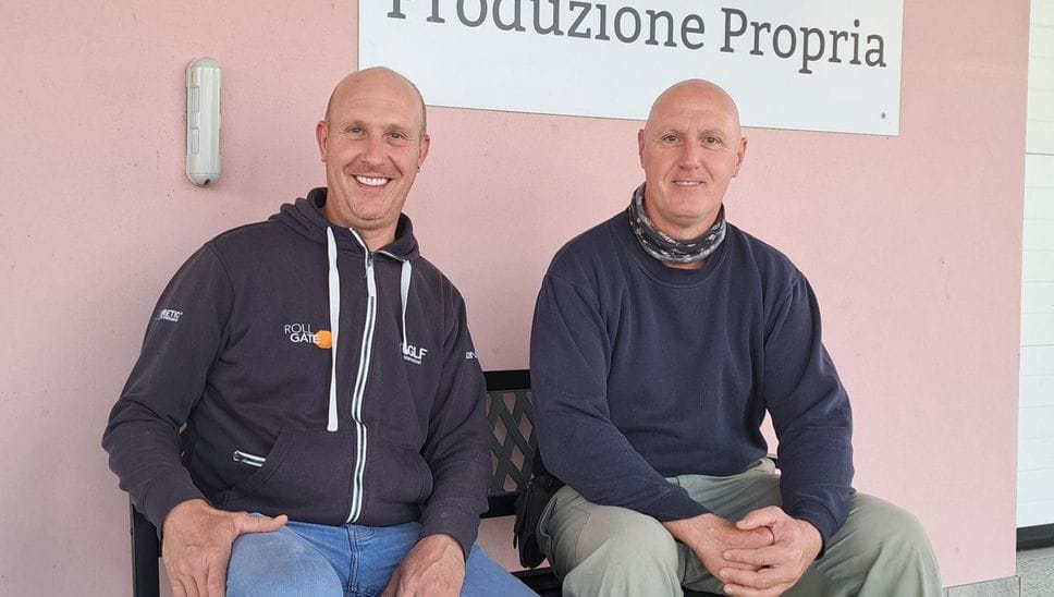 I fratelli Mauro e Lorenzo Lanzi dell’azienda agricola San Geminiano di Caselle, dove ha sede anche lo spaccio I fratelli Mauro e Lorenzo Lanzi dell’azienda agricola San Geminiano di Caselle, dove ha sede anche lo spaccio
