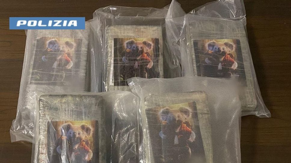 La cocaina nascosta nell’auto La cocaina nascosta nell’auto