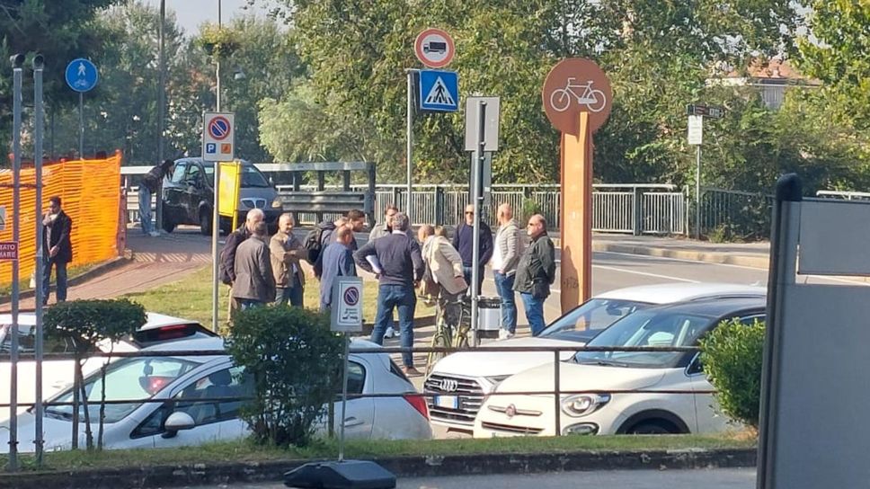 Il sopralluogo di venerdì mattina in zona ponte dell’Adda con il sindaco e l’Aipo Il sopralluogo di venerdì mattina in zona ponte dell’Adda con il sindaco e l’Aipo