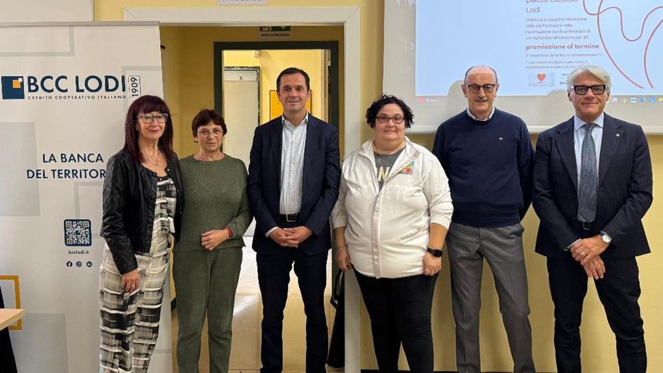 Da sinistra Giuliana Cippelletti, Silvana Cesani, Guido Grignaffini, Stefania Bonatti, Egidio Marangoni e Gianpaolo Pedrazzini Da sinistra Giuliana Cippelletti, Silvana Cesani, Guido Grignaffini, Stefania Bonatti, Egidio Marangoni e Gianpaolo Pedrazzini