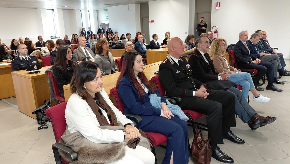 Autorità in aula ieri in tribunale a Lodi