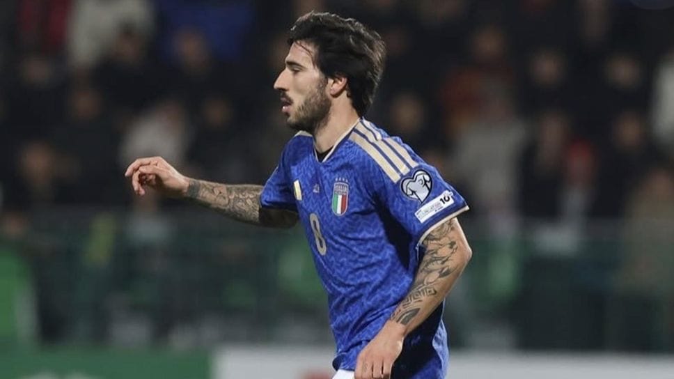 Sandro Tonali  alla 30esima presenza in Nazionale contro la Moldova