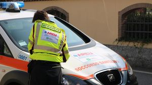 I soccorsi sono intervenuti in via Piave a Meleti (archivio)