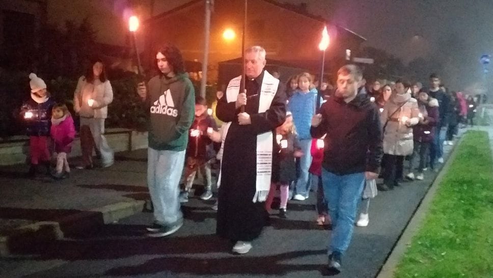 La marcia per la pace sabato sera a Riozzo