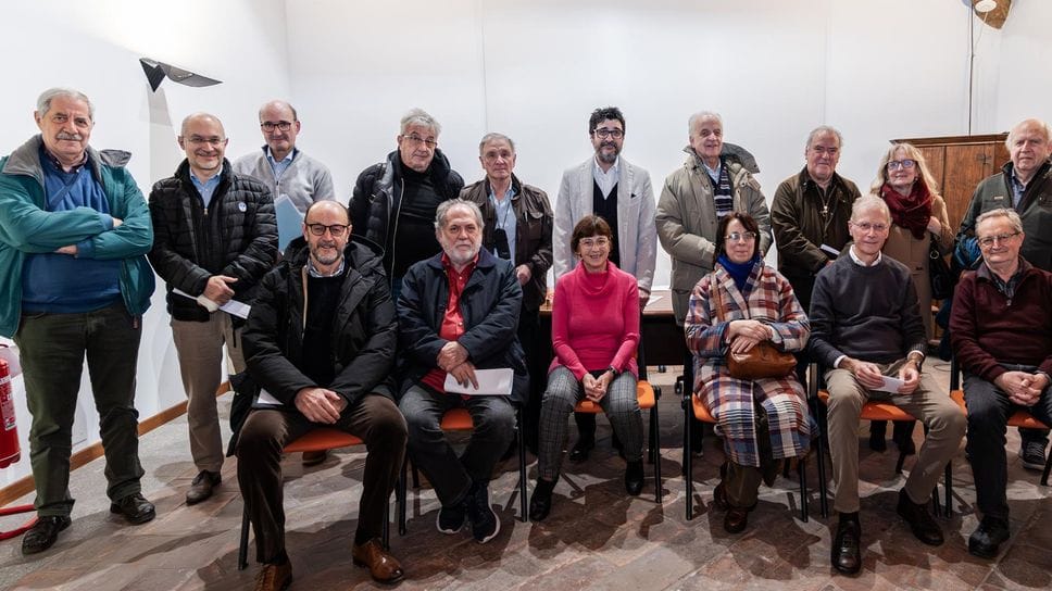 Il gruppo dei partecipanti all’incontro di lunedì sera al «Cittadino» con il nostro direttore Lorenzo Rinaldi