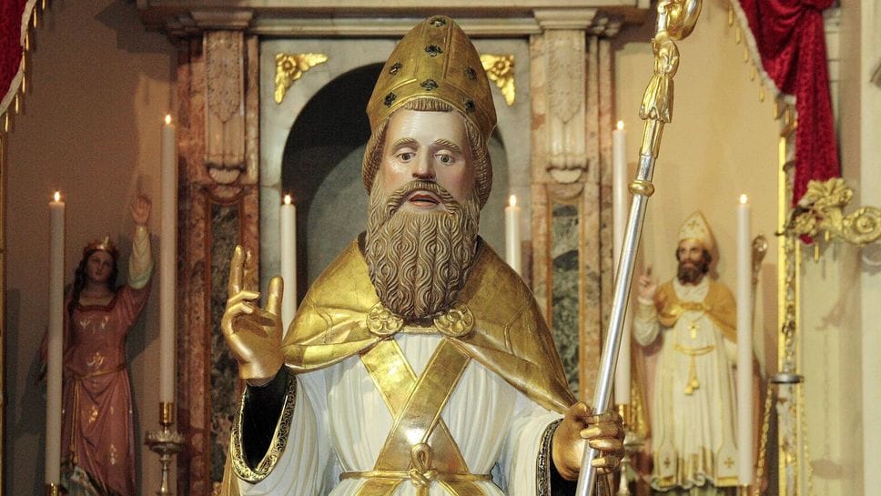 La statua di San Colombano