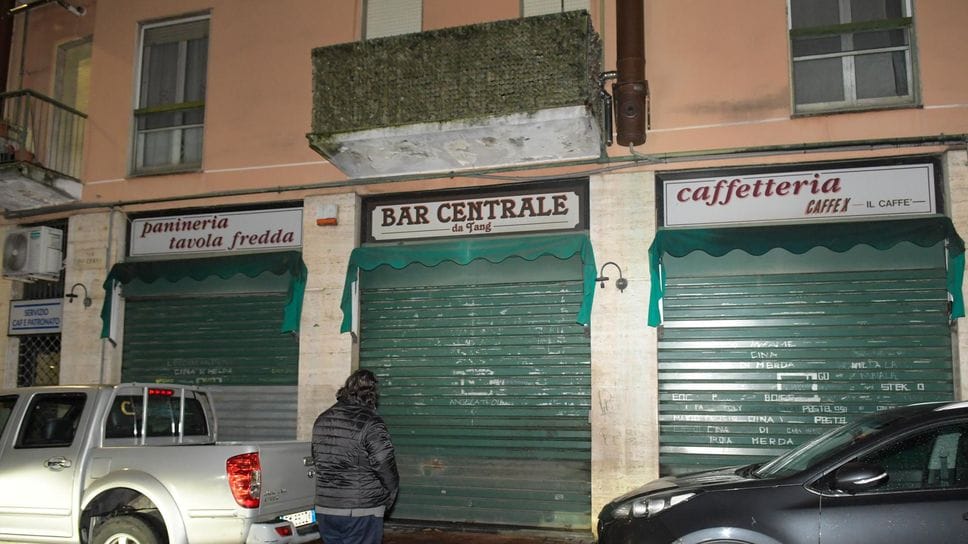 Il tratto di via Cervi teatro dell’accoltellamento