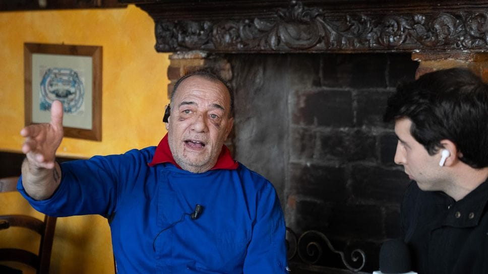 L’oste aggredito Alberto Carelli racconta la sua disavventura in Tv