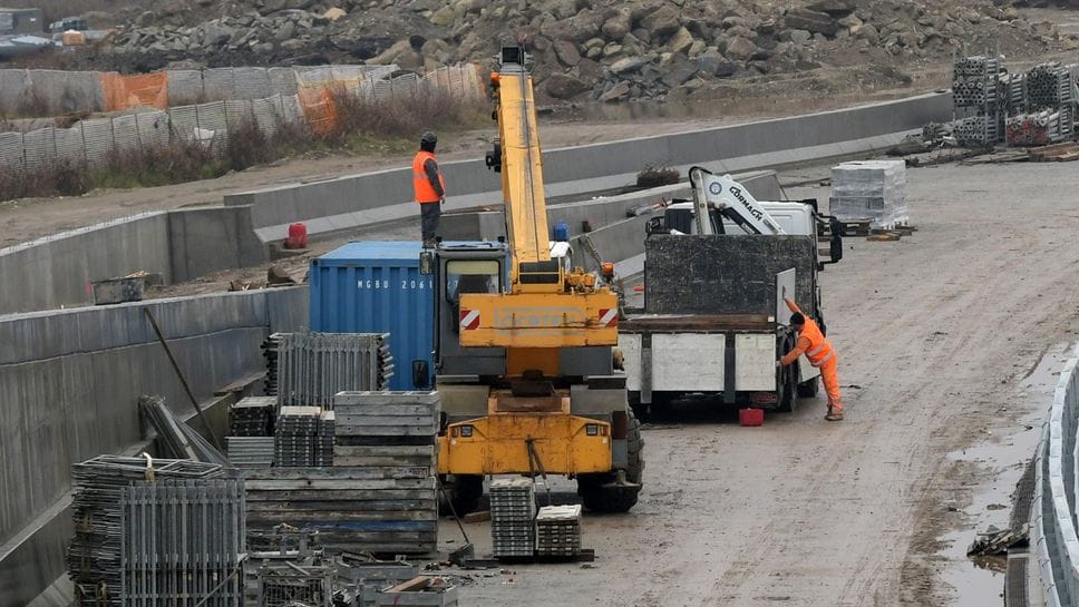 Il cantiere a Segrate legato all’operazione Westfield, il maxi centro commerciale che sorgerà in zona