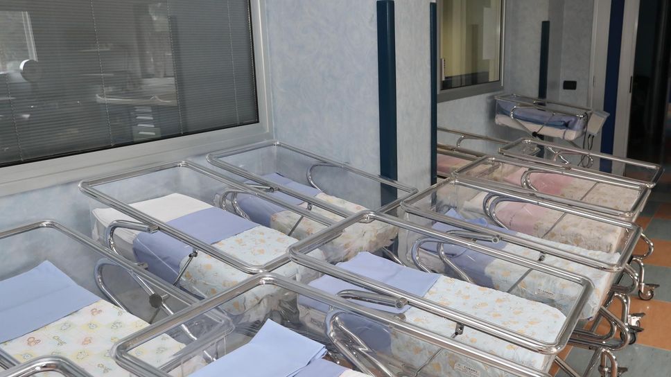 Le culle di un ospedale del Lodigiano
