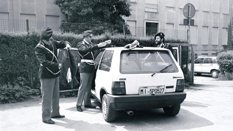 Un controllo di polizia a metà anni Novanta a Lodi