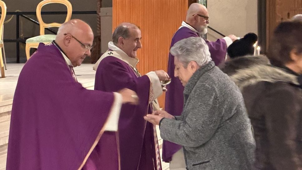 La celebrazione a San Donato nella foto di Eleonora Marino