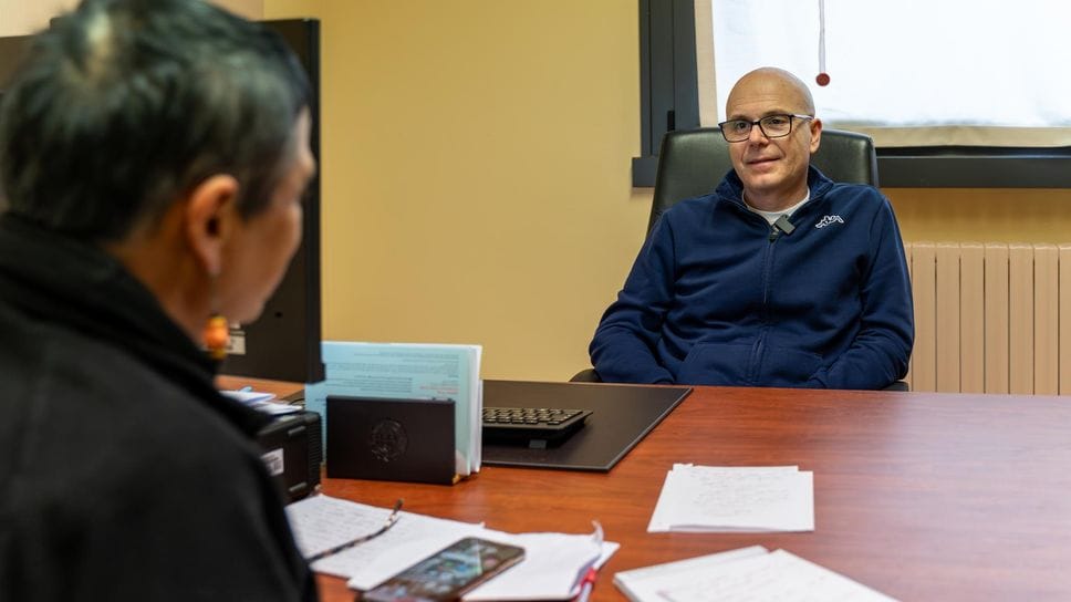 Il dottor Giacomo Piero Incarbone durante l’intervista, foto di Alexandru Ploiesteanu