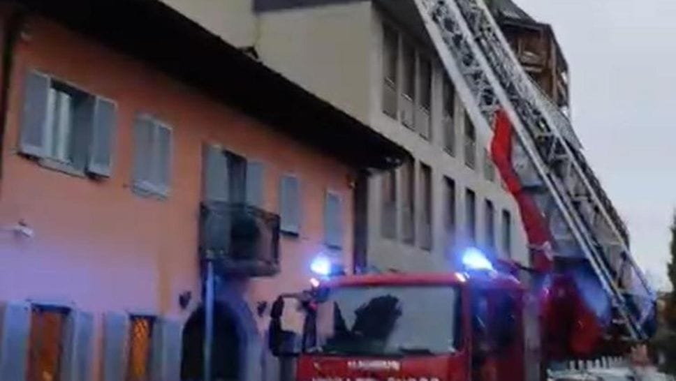 Vigili del fuoco in azione a Melegnano a Natale (Cornalba)