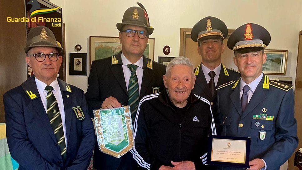 I festeggiamenti  con le fiamme Gialle peri il 100esimo compleanno nel 2024