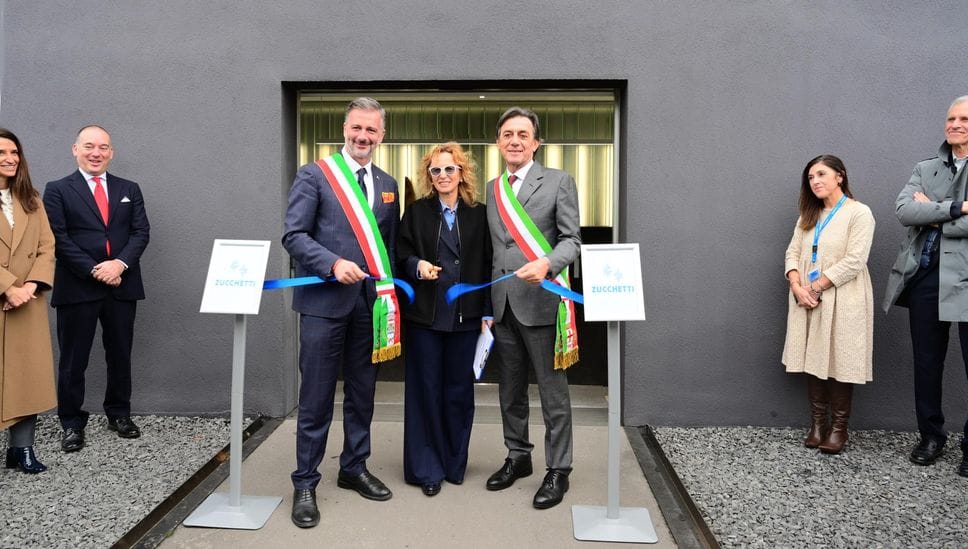Il taglio del nastro con Cristina Zucchetti