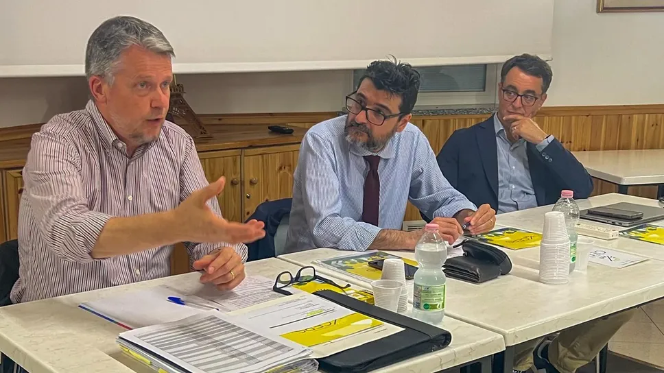 Da sinistra, Mario Borsatti, Lorenzo Rinaldi e Guido Davoglio Da sinistra, Mario Borsatti, Lorenzo Rinaldi e Guido Davoglio