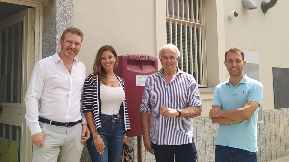 Il sopralluogo del sindaco all’ufficio postale Il sopralluogo del sindaco all’ufficio postale