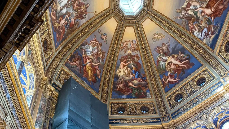 Il tempio dell’Incoronata; a destra, l’assessore Francesco Milanesi