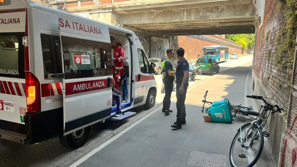 Incidente nel sottopasso, foto Agosti Incidente nel sottopasso, foto Agosti