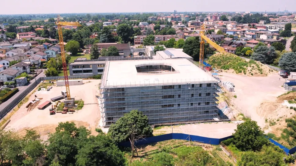 Il grande cantiere dell’istituto Einaudi a Lodi, finanziato dal Pnrr: vale circa 20 milioni di euro Il grande cantiere dell’istituto Einaudi a Lodi, finanziato dal Pnrr: vale circa 20 milioni di euro