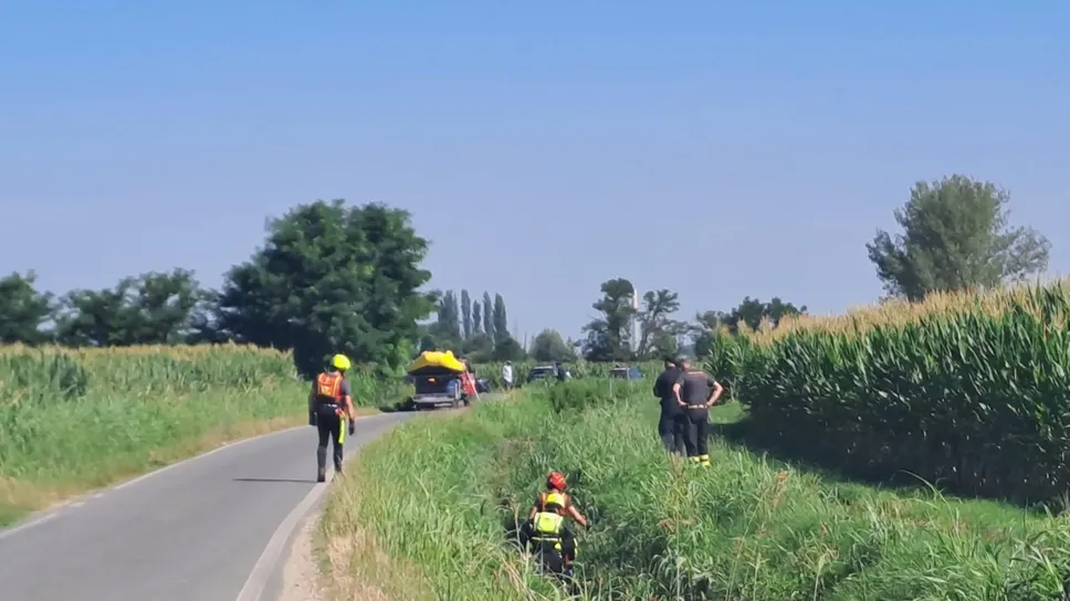 Le ultime ricerche delle armi nel fosso in località cascina Mongiardino