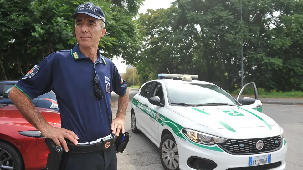 Lodi, la polizia locale (archivio)