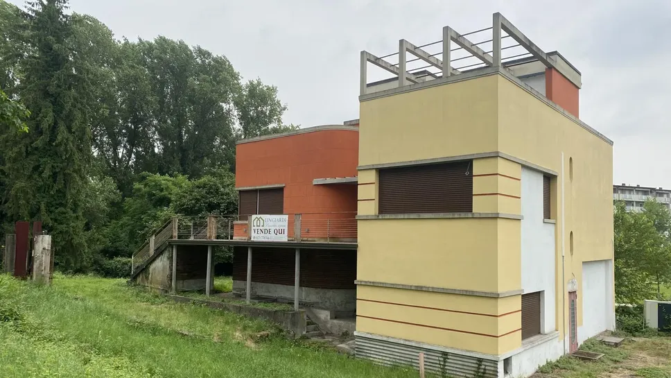 Torna in vendita villa Bianchi
