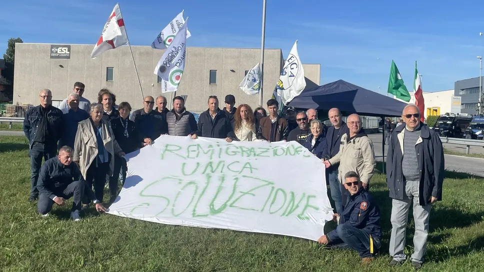 Il presidio di Lega e Team Vannacci a San Zenone