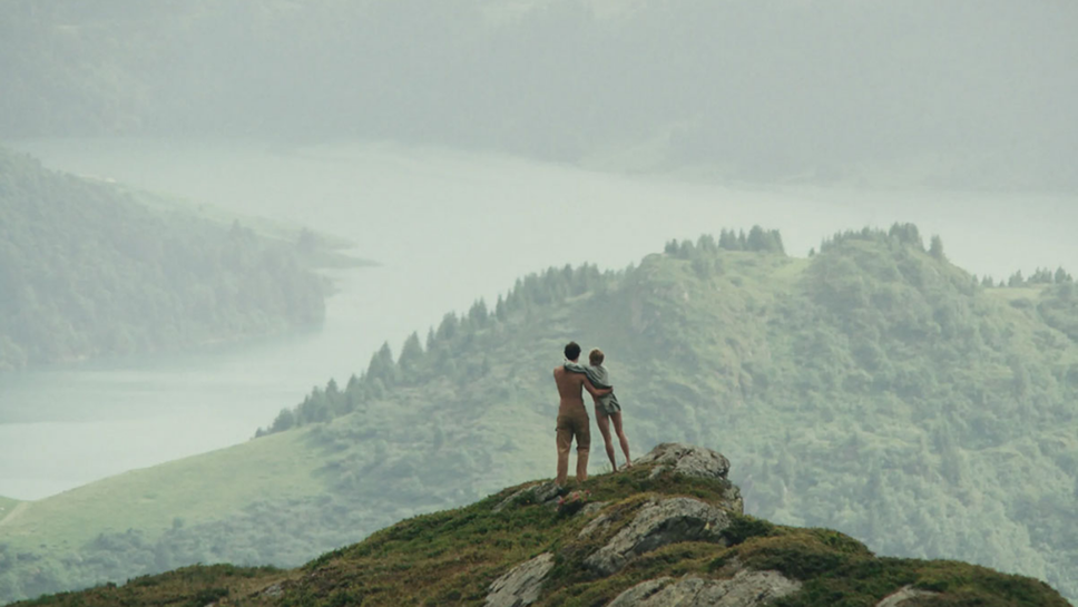 Una scena di “Fino alle montagne” Una scena di “Fino alle montagne”