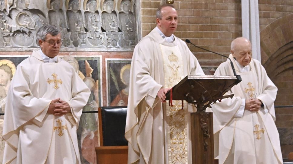 La celebrazione in Cattedrale nella solennità nella solennità di Maria Santissima Madre di Dio presieduta dal vicario generale della diocesi (foto Borella)