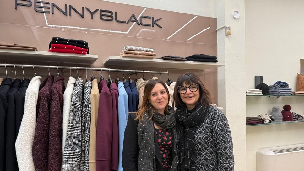 Giada e Sonia (figlia e mamma) del negozio Il Grillo (Mungiello)