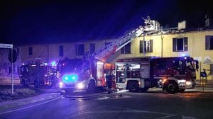 Cerro al Lambro, sono ripartite le fiamme nell’antico cascinale