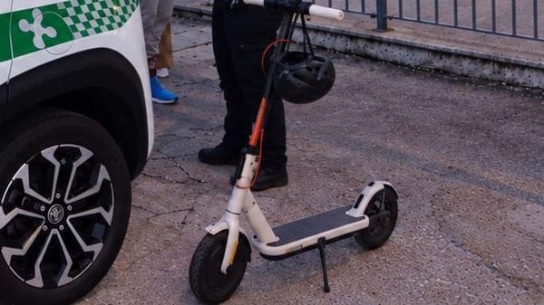 Bici elettriche e monopattini: oltre 180 sanzioni in dieci mesi