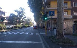 Dopo il furto, tentano la truffa: falsa carabiniera scoperta dai vicini