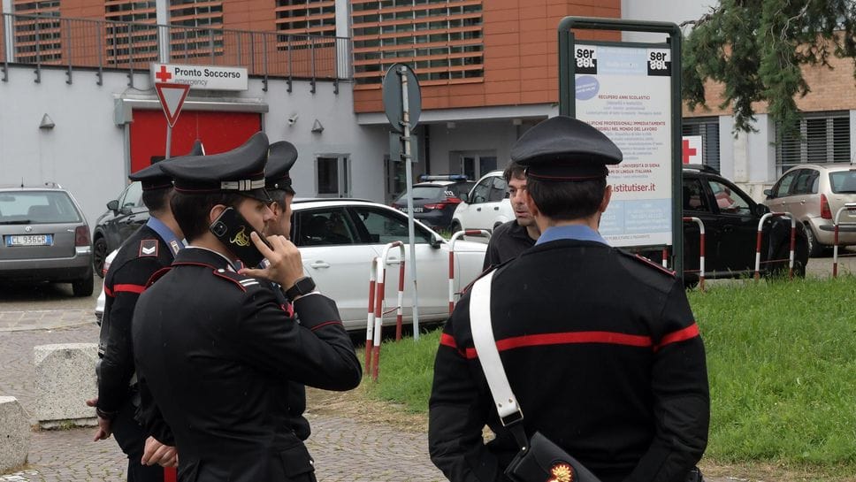 Vizzolo: un 21enne in ciabatte arrestato per spaccio nel parcheggio dell’ospedale