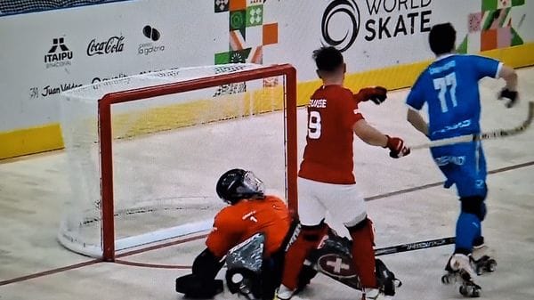 Italia-Svizzera 10-2 con gol di Antonioni e tripletta di Compagno