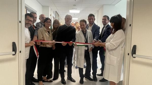 “Bertolaso tour” nel Lodigiano: inaugurato l’ospedale di comunità a Casalpusterlengo