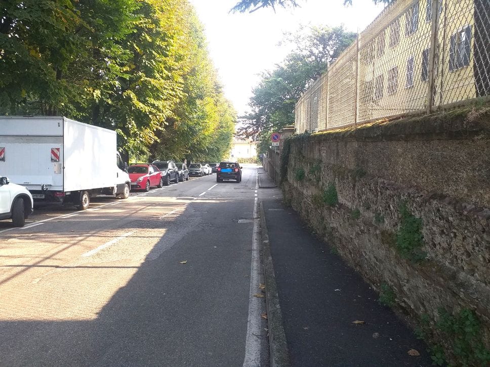 Cade con il monopattino in piena notte: paura a Melegnano per un 18enne