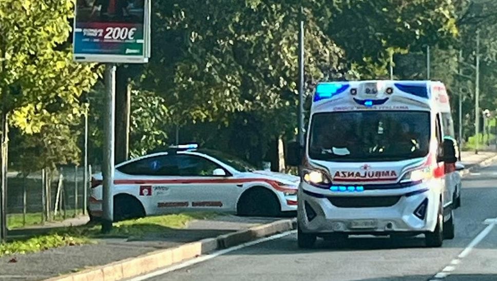 Cade da un albero all’Isola Carolina, intervento dell’elisoccorso per una bambina di 5 anni
