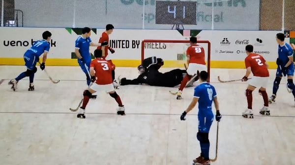 Hockey, l’Italia chiude con un 4-2 alla Svizzera per un settimo posto che sa di disfatta