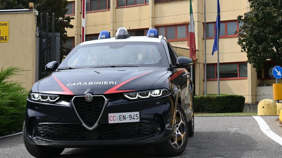  Spaccio nel parcheggio del parco San Tarcisio, 37enne arrestato dai carabinieri